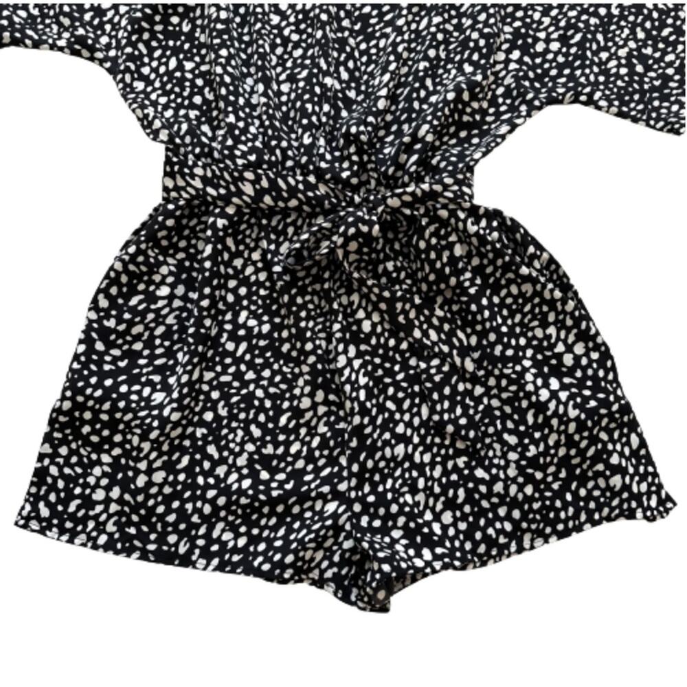 Pretty Garden Romper Black White Print V-Neck 1/2 Sleeve Belted Pocket Large NEW - Picture 8 of 13